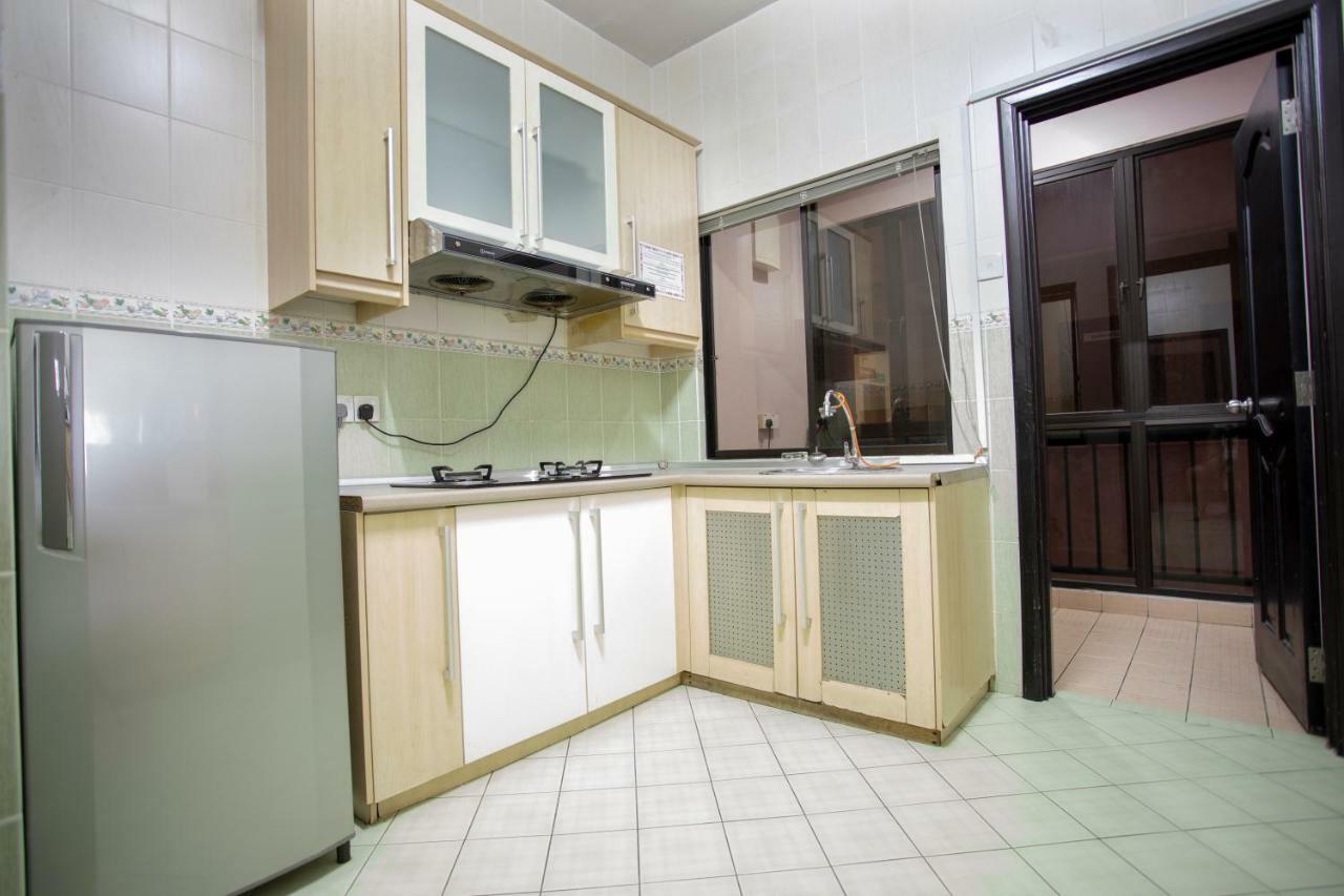 Marina Court Resort Kota Kinabalu-Stay And Get Cash Rebate Exterior foto